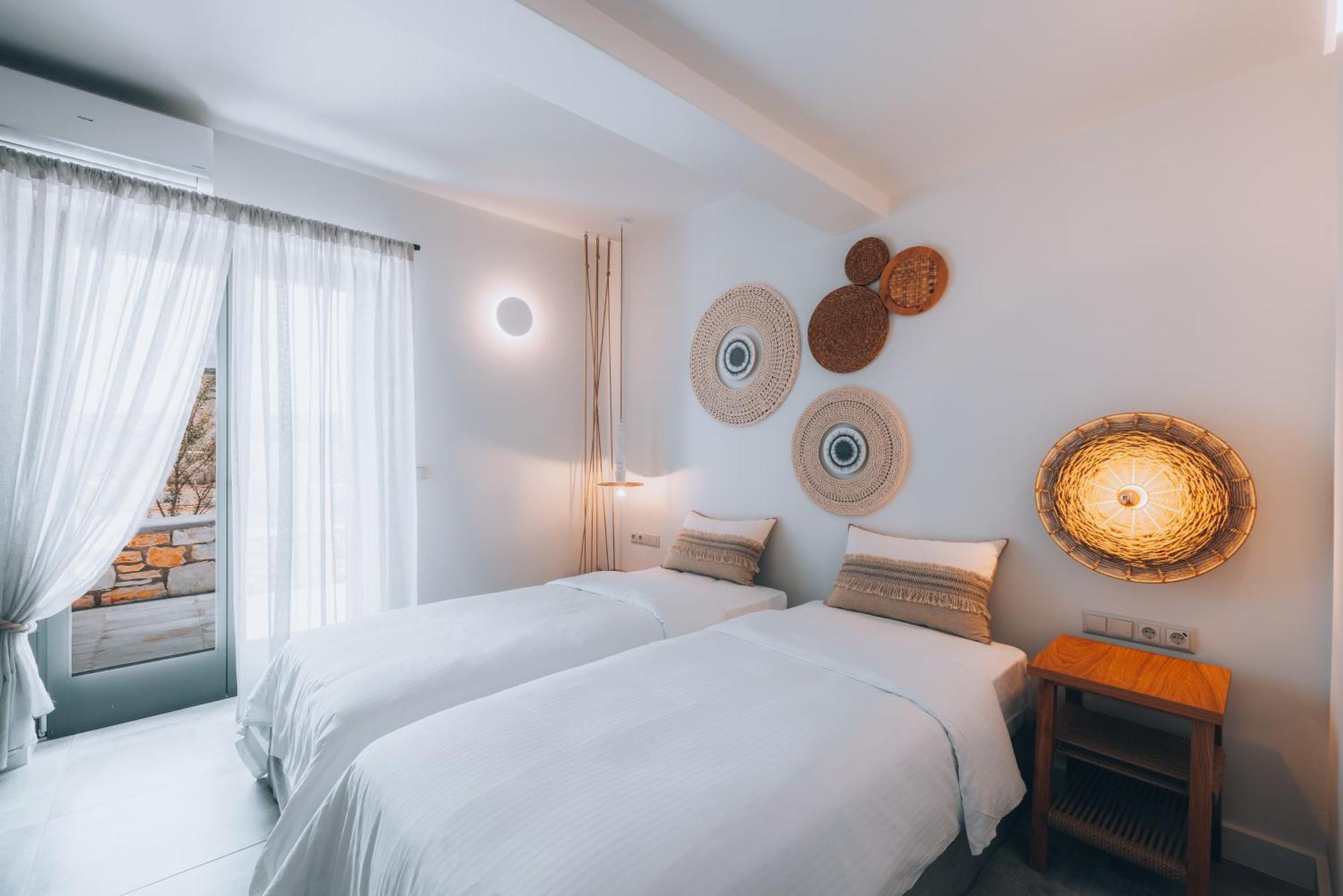 Kosmitis Suites & Villas Náousa Rom bilde