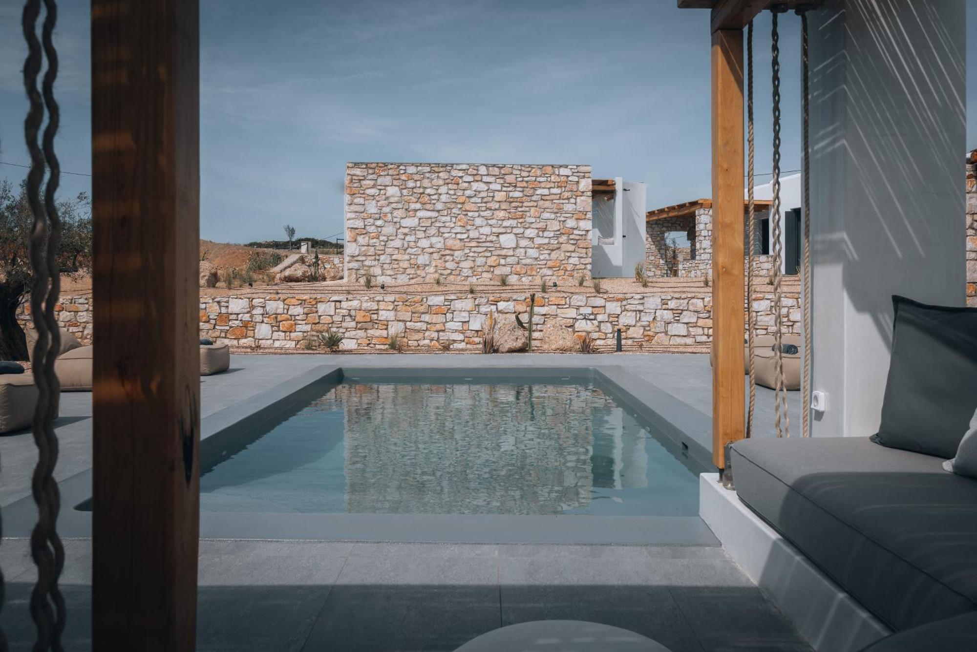 Kosmitis Suites & Villas Náousa Rom bilde