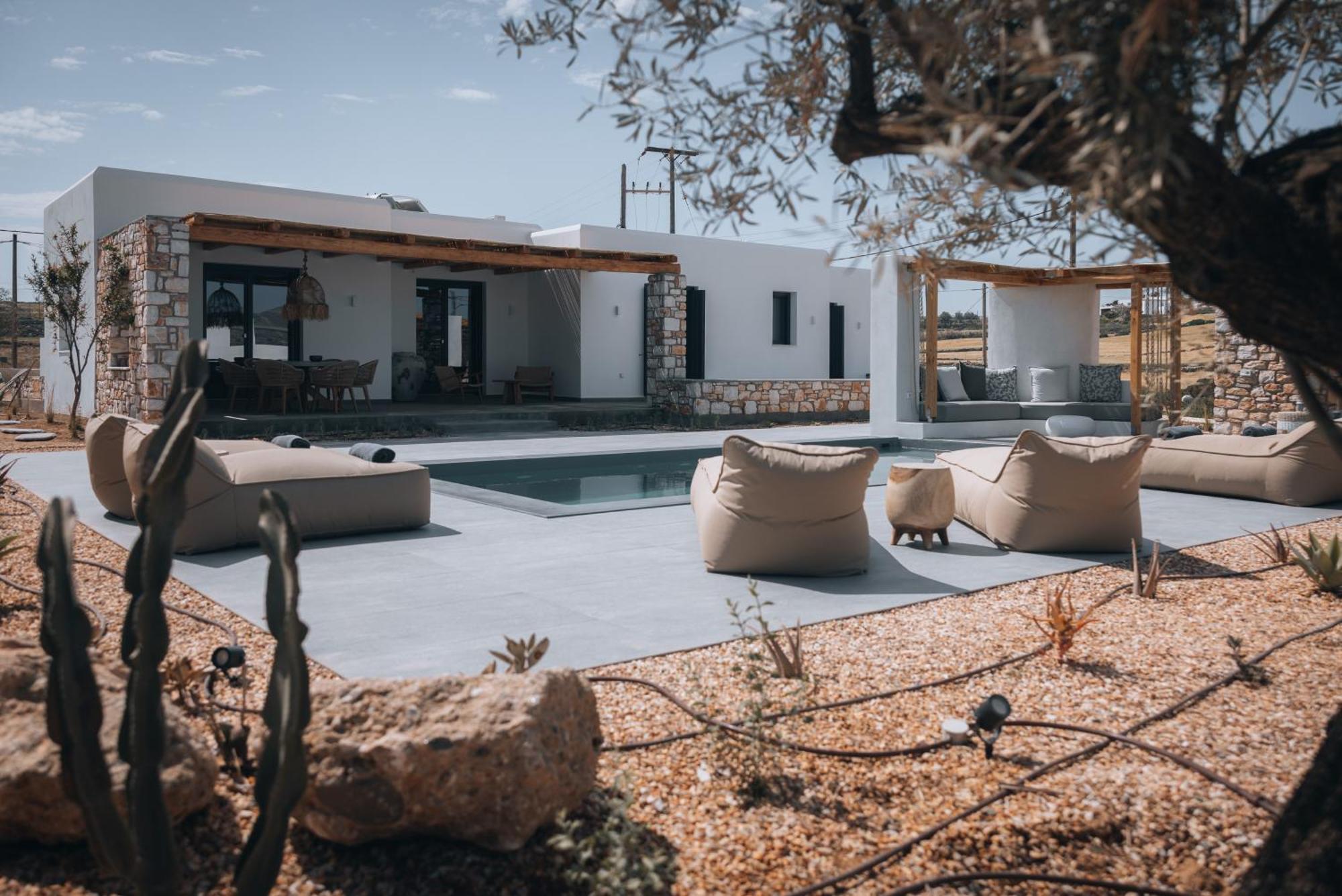 Kosmitis Suites & Villas Náousa Rom bilde